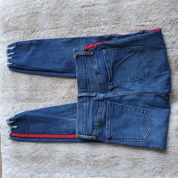 Abercrombie & Fitch High Rise Red Stripe Stretchy Raw Hem Skinny Jeans Size 0 - Picture 5 of 5